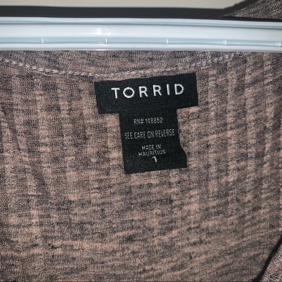 Torrid SnapFront Blush Grey Ribbed Knit Henley Tee - Picture 5 of 11
